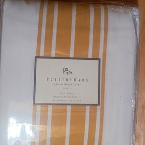 Pottery Barn Duvet Cover Full/Queen